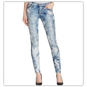 True Religion Blue Bleach Wash Skinny Jeans Size 28 “SKINNY”